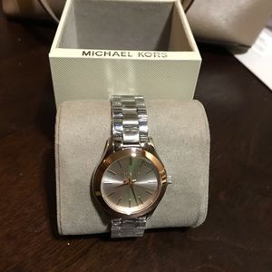 MK female Watch